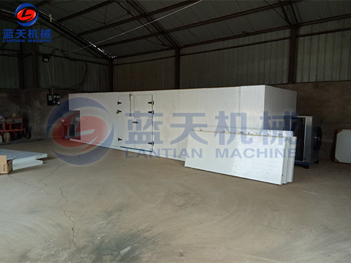 許昌冬瓜烘干機安裝現場